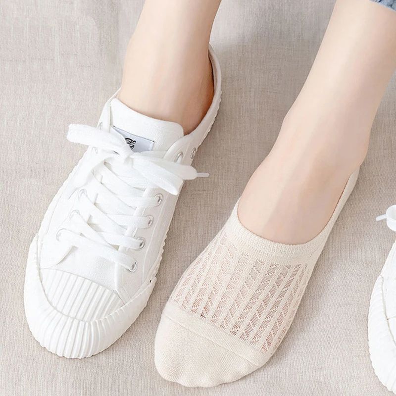 Women’s Summer Invisible No-Show Socks - Lace Breathable Cotton Boat Socks with Non-Slip Silicone